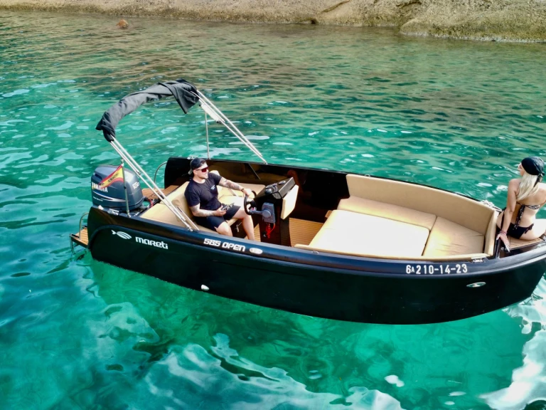 Motorboot mit oder ohne Skipper Mareti mieten in Sant Antoni de Portmany