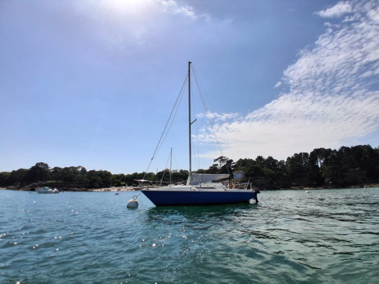 Edel Edel 660 mieten Port la Forêt