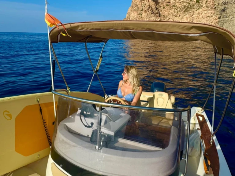YachtCharter in Sant Antoni de Portmany - key 22 auf SamBoat
