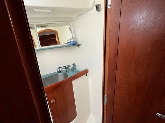 YachtCharter in Níkiti - Jeanneau Sun Odyssey 43 auf SamBoat