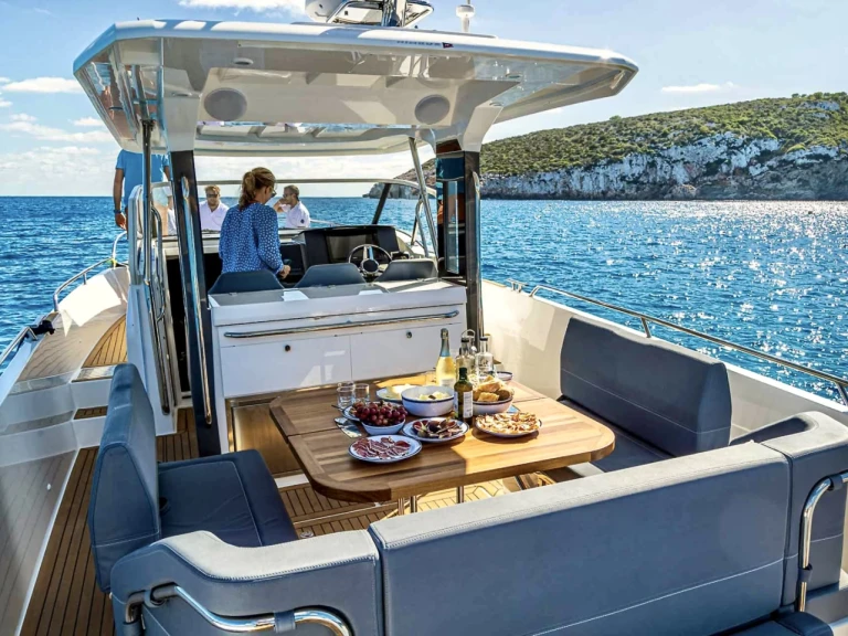 YachtCharter in Nizza - Nimbus T11 auf SamBoat
