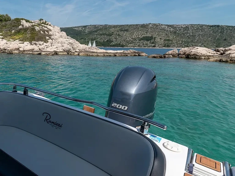 Vermietung Motorboot  mit Führerschein