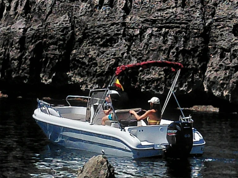 Ein Saver OPEN 520 mieten in Ciutadella de Menorca