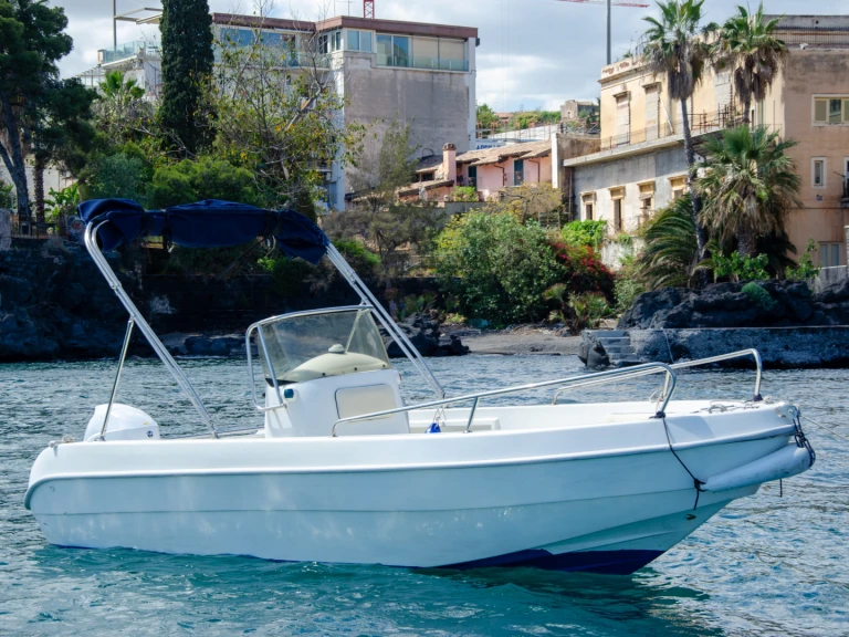 Boot mieten Catania günstig Charro 555