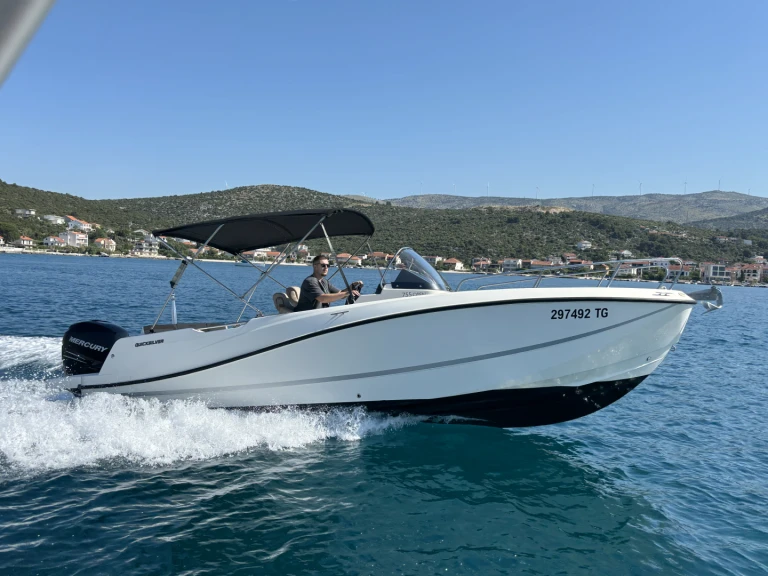 YachtCharter in Trogir - Quicksilver Activ 755 Open auf SamBoat