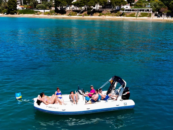 Motorboot mieten in Roses - Zodiac Medline II