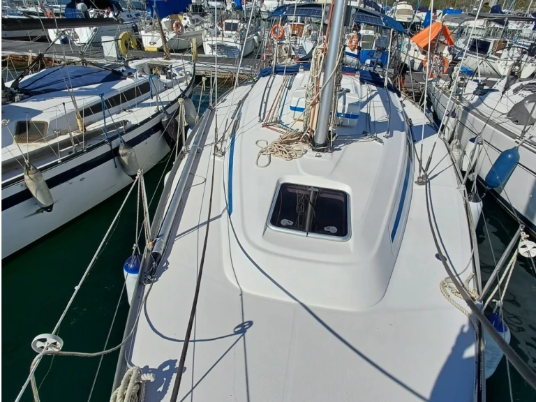 Bootsverleih Bavaria Bavaria 37 Genua  Samboat