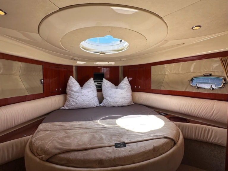 Motorboot mit oder ohne Skipper Fairline mieten in Palma de Mallorca