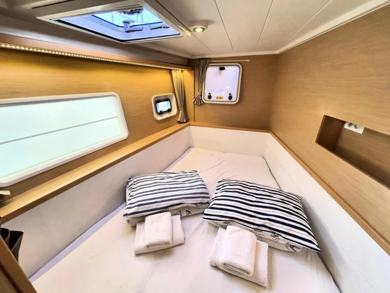 YachtCharter in Nidri - Lagoon Lagoon 400 S2 auf SamBoat