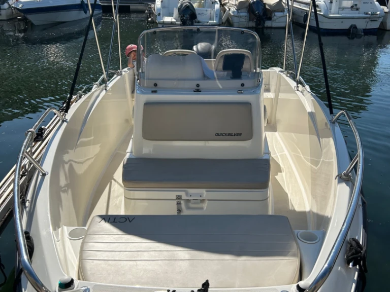 Boot mieten Aix-les-Bains günstig Activ 535 Open