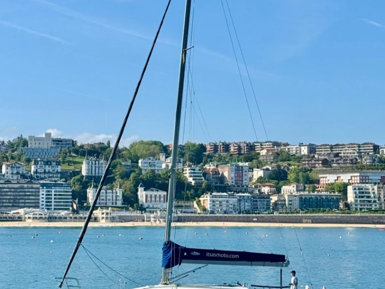 Segelboot mieten in Donostia / San Sebastián - Bénéteau First 40.7