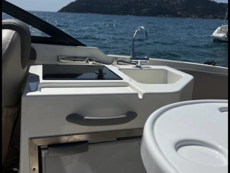 Motorboot mieten in Mandelieu-la-Napoule - Bayliner VR6