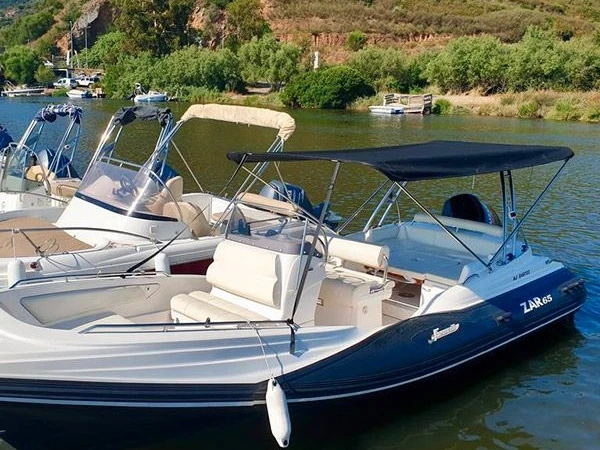Schlauchboot mieten in Saint-Florent zum besten Preis