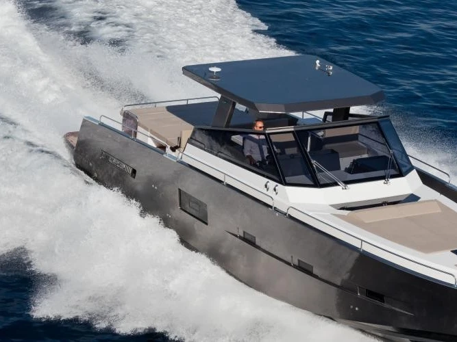 YachtCharter in Cogolin - MED YACHT  Med Yacht 52 auf SamBoat