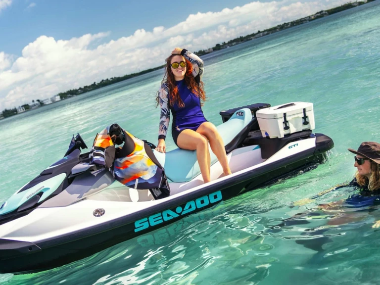 YachtCharter in Cambrils - Sea-Doo GTX PRO auf SamBoat