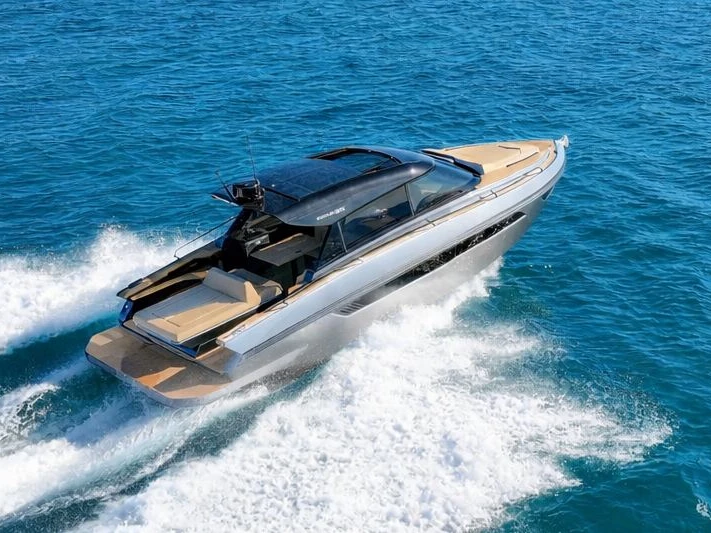 Vermietung Yacht Focus mit Führerschein