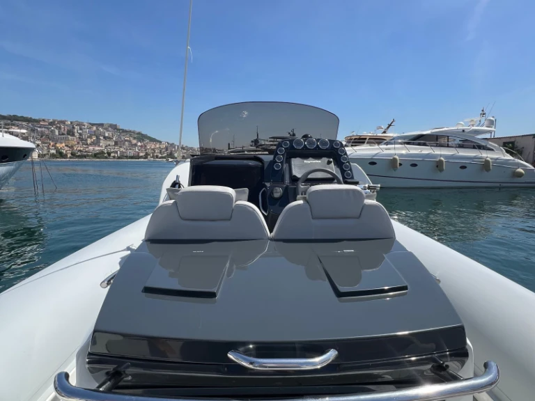 Schlauchboot mieten in Neapel - Sacs Strider 11