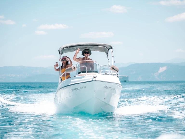 Schlauchboot mieten in Préveza - Karel 5.5M