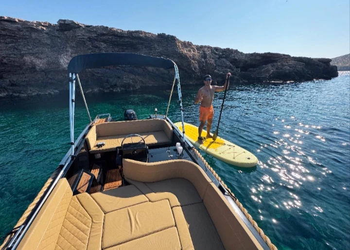 YachtCharter in Sant Antoni de Portmany - Silent Yachts 525 auf SamBoat