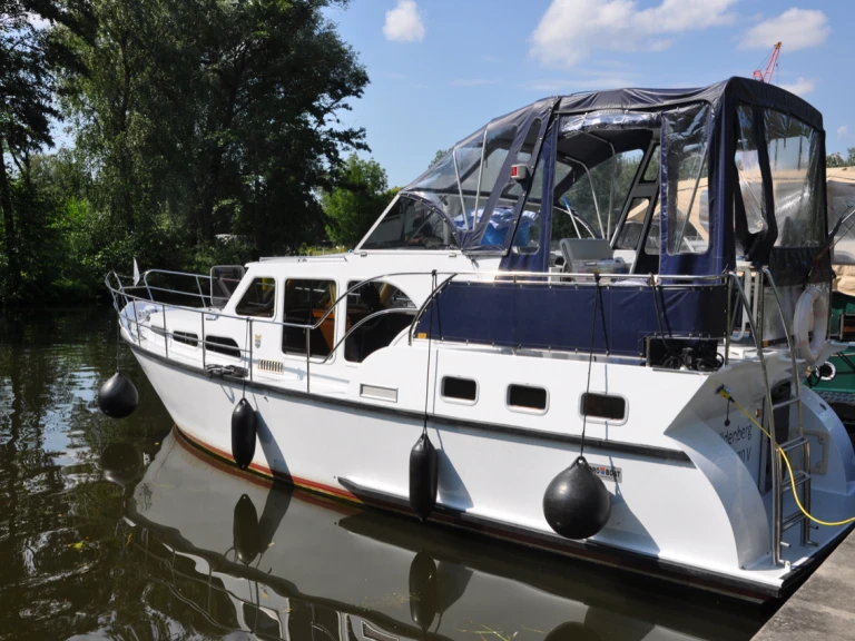 Vermietung Hausboot Pedro mit Führerschein