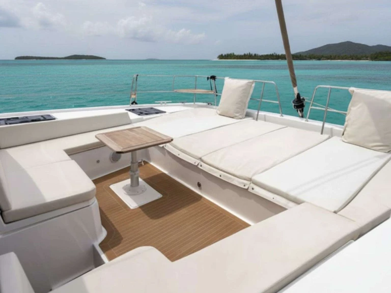 Vermietung Yacht Bali mit Führerschein