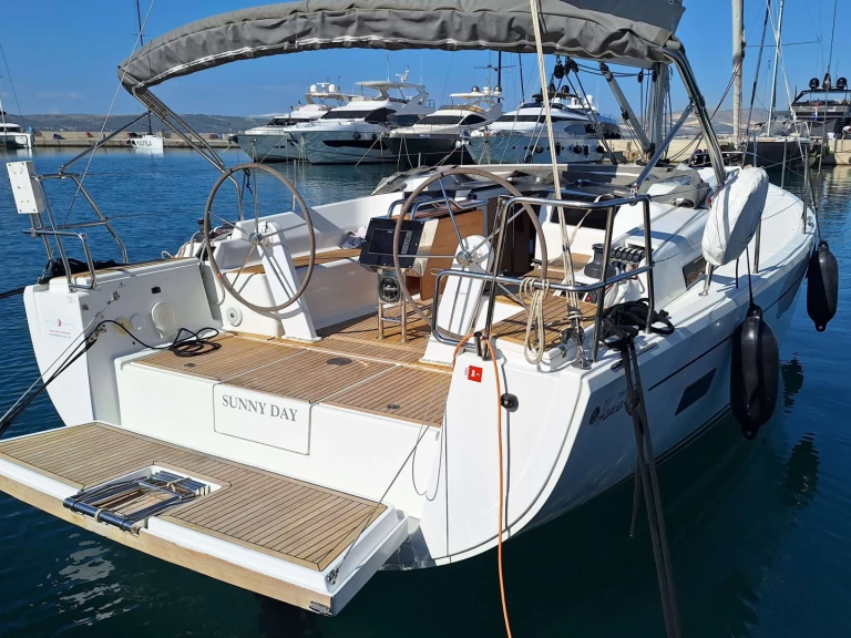 Segelboot mieten in Kaštela zum besten Preis