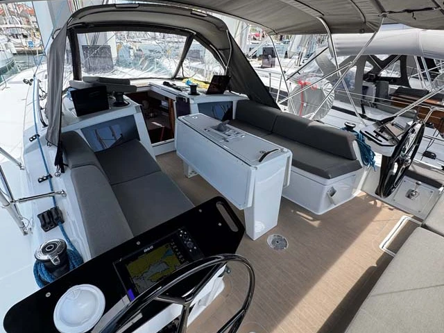 Segelboot mieten in Trogir zum besten Preis