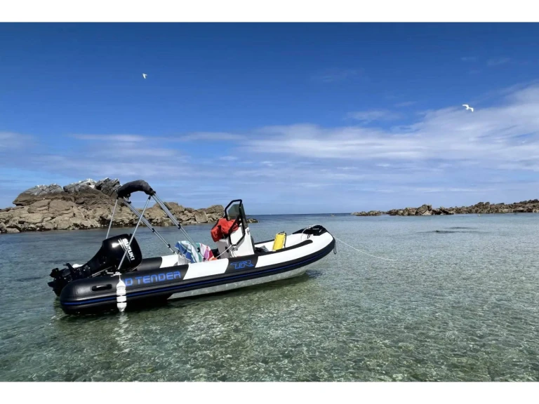 Boot mieten Saint-Quay-Portrieux günstig 3D TENDER - TR54