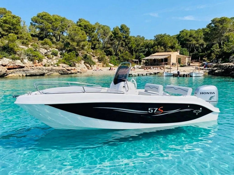 Vermietung Motorboot Trimarchi mit Führerschein