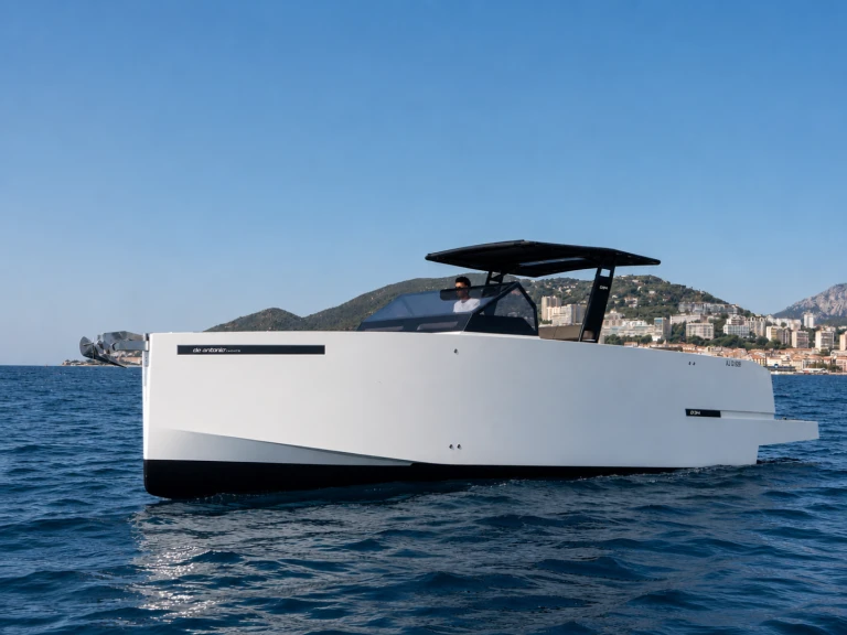 De Antonio D34 mieten Porto-Vecchio