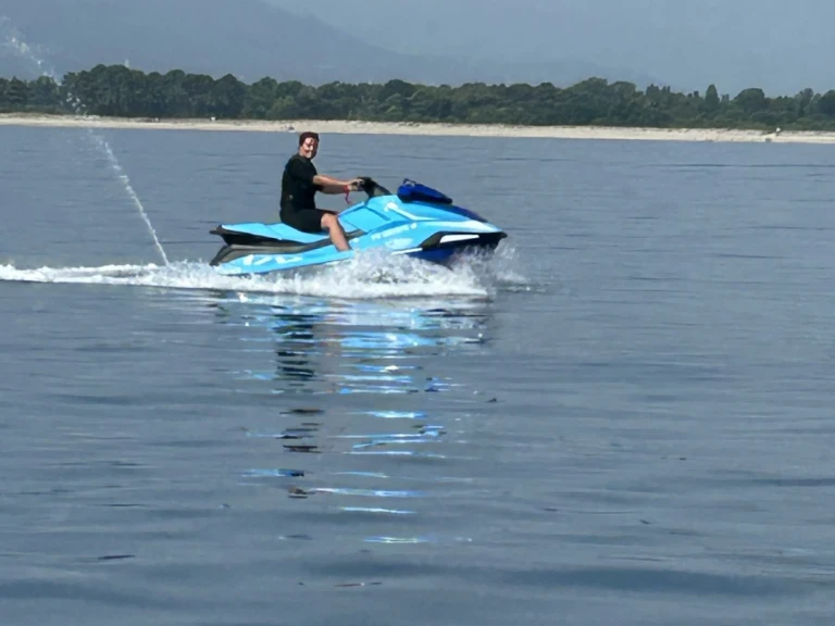 Yamaha VX DeLuxe mieten Saint-Cyprien