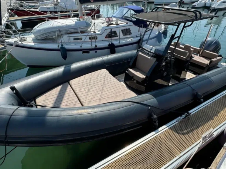 Schlauchboot mit oder ohne Skipper Sea Water mieten in Grand Piquey