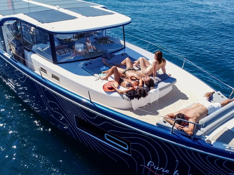 YachtCharter in Golfe de Saint-Tropez - Jeanneau Sealoft 480 auf SamBoat
