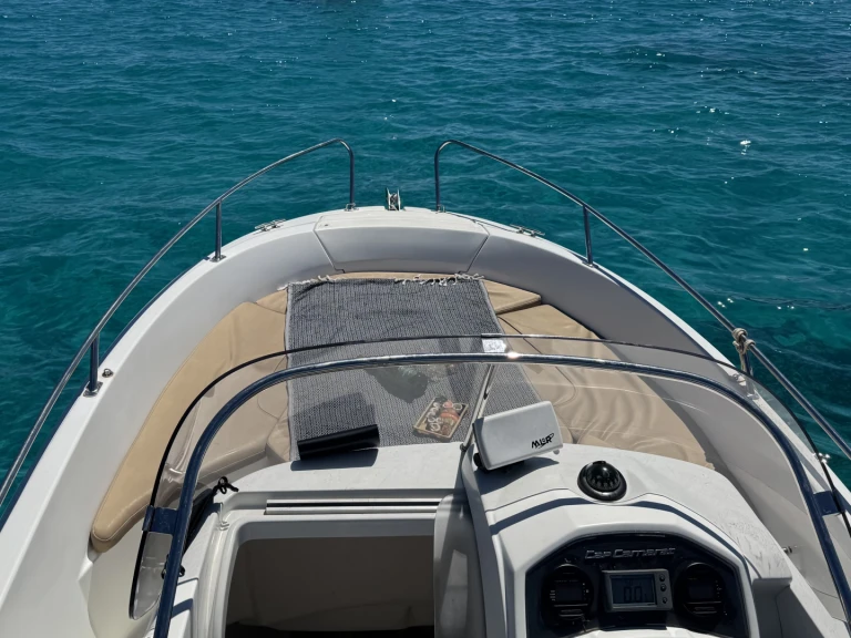 Bootsverleih Jeanneau CAP CAMARAT 6,5 CC Style Cannes Samboat