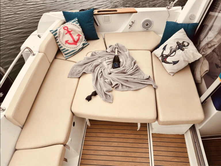 Motorboot mieten in Dún Laoghaire-Rathdown - Bénéteau Antares 750 HB