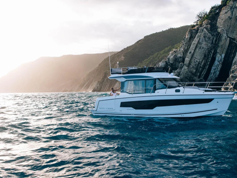 Jeanneau Merry Fisher 1095 Fly mieten Cannes