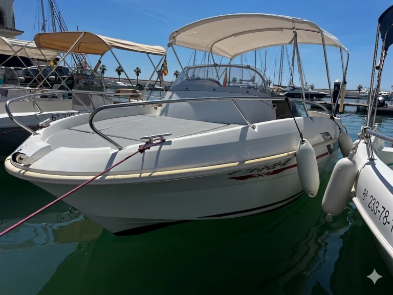 Ein Zodiac Medline 2  mieten in Sitges