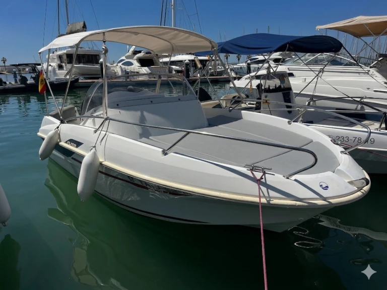Zodiac Medline 2  mieten Sitges