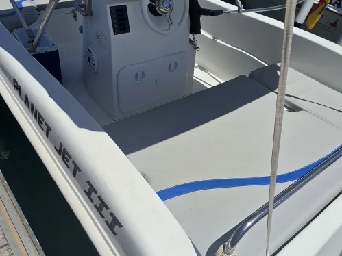 Ein Estable Estable 400 Bote mieten in Alicante