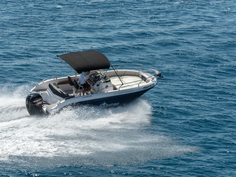 Motorboot mieten in Trogirski Zaliv zum besten Preis
