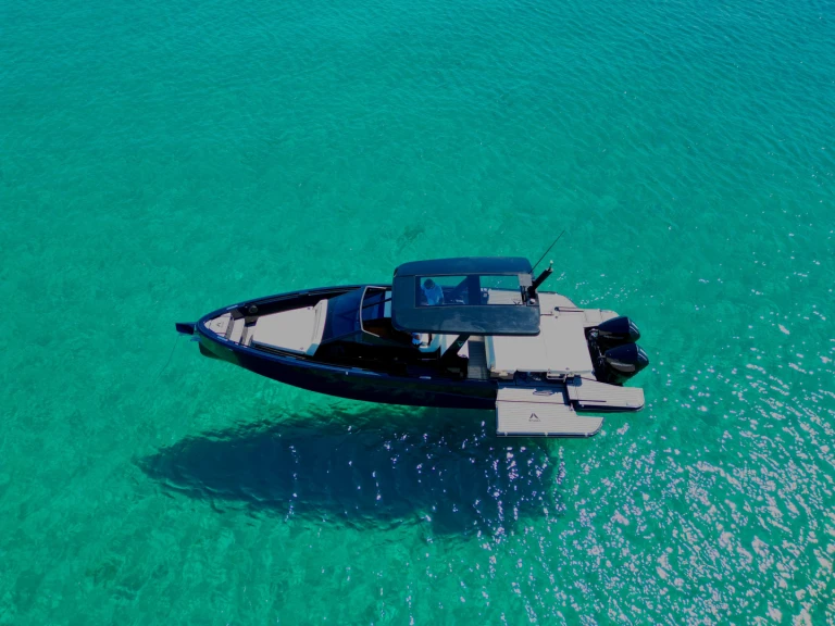 Boot mieten Olbia günstig Virtue V10 Top
