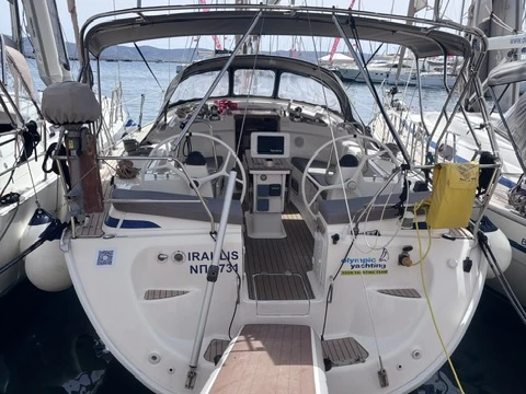 Segelboot mit oder ohne Skipper Bavaria mieten in Lavrion
