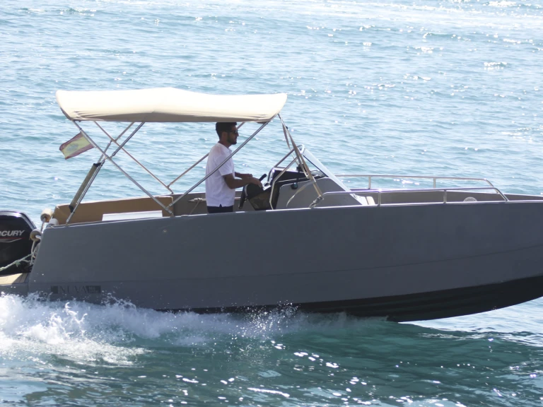 YachtCharter in Altea - Nuva Nuva M6 Open auf SamBoat