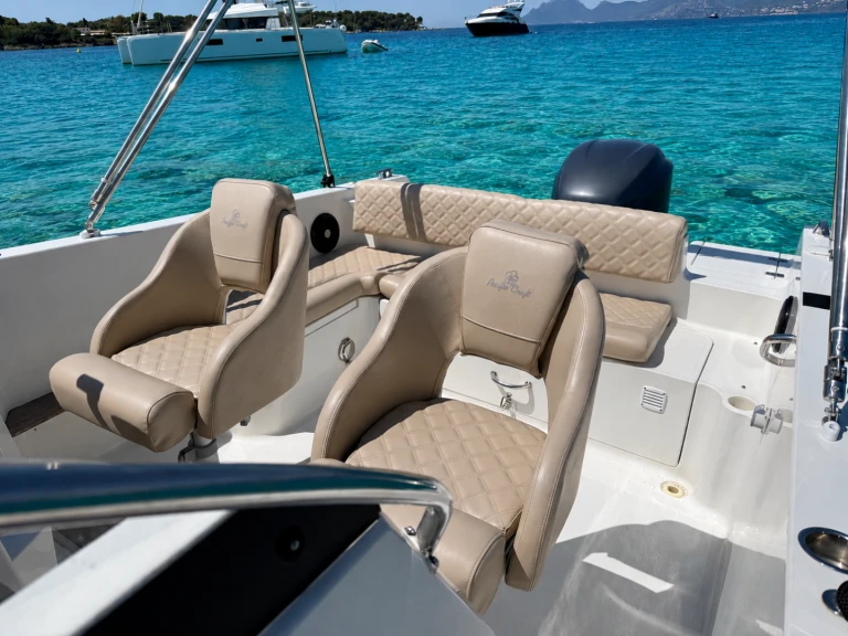 YachtCharter in Mandelieu-la-Napoule - Pacific Craft Pacific Craft 730 SC auf SamBoat