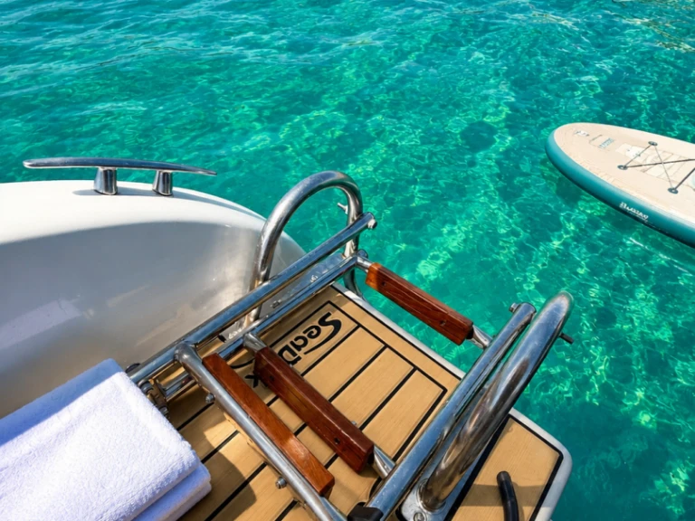 YachtCharter in Port d'Alicante - Selva Selva D 5.6 auf SamBoat