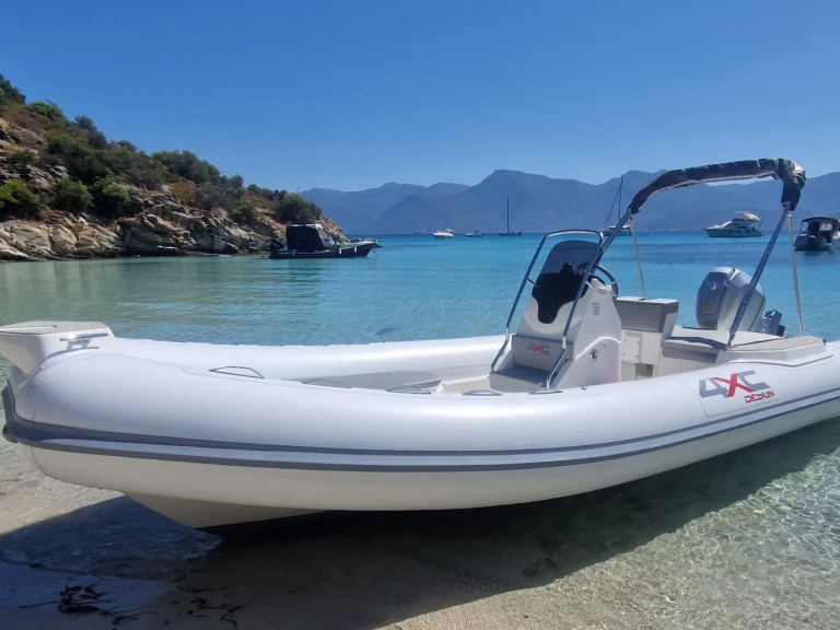 Schlauchboot mieten in Saint-Florent - 4XC HA20