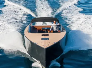 Motorboot mit oder ohne Skipper VanDutch mieten in Golfe-Juan
