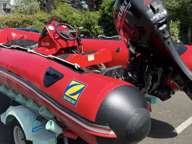 Schlauchboot mieten in Erquy zum besten Preis
