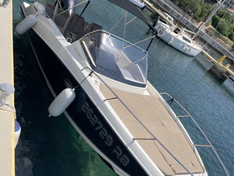 Ein Quicksilver Activ 675 Sundeck mieten in Rab