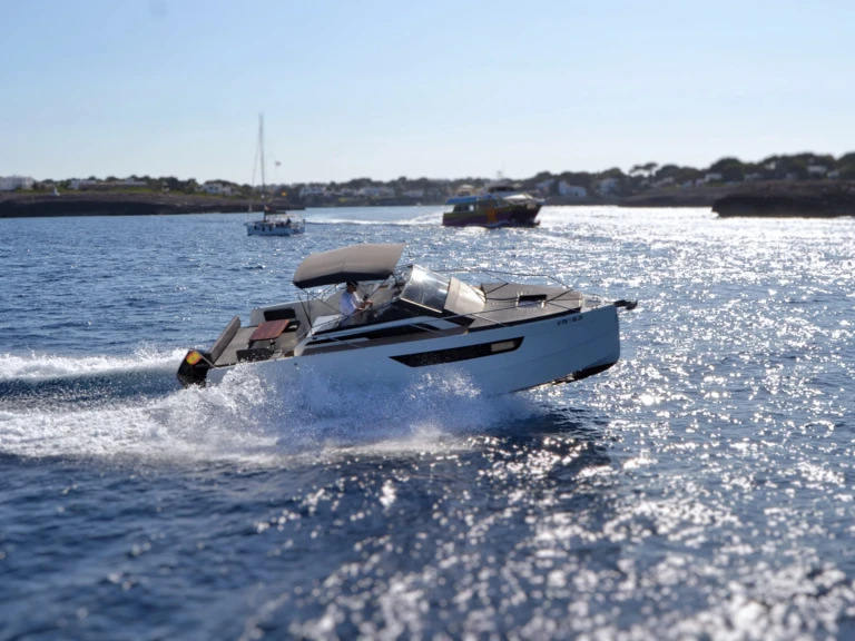 YachtCharter in Cala d'Or - Nuva M9 CABIN auf SamBoat